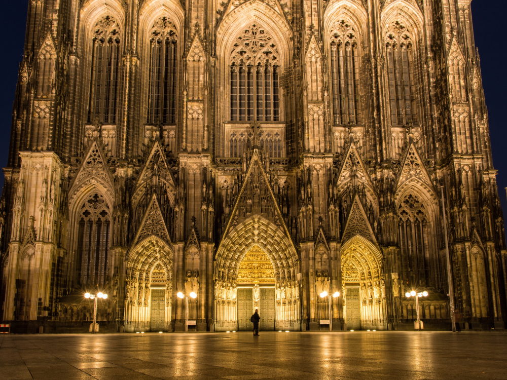 Viaggio nel Mistero delle Cattedrali Gotiche